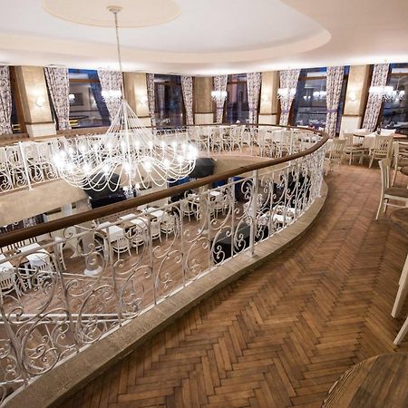 Hotel Victoria Панагюрище Екстериор снимка