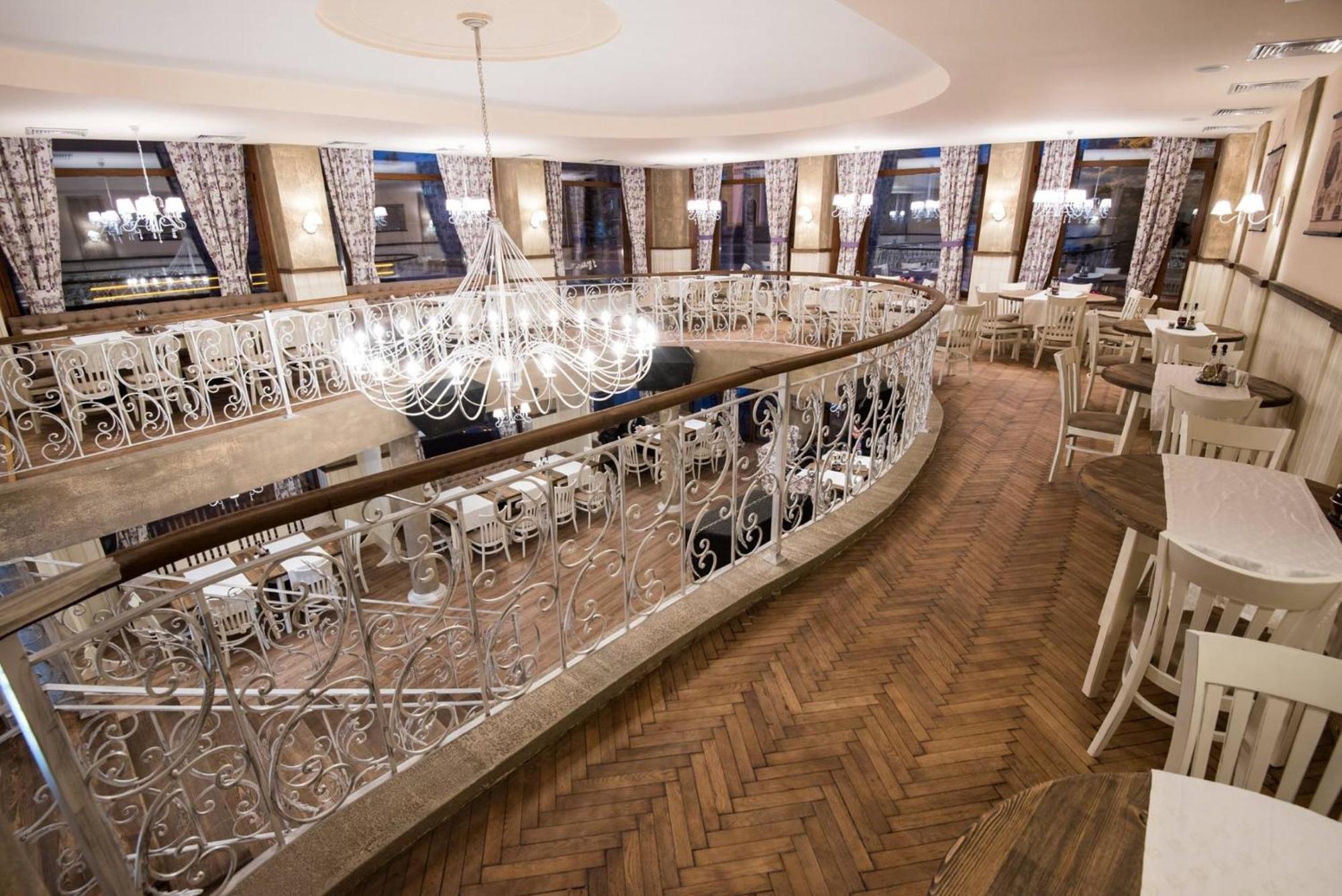 Hotel Victoria Панагюрище Екстериор снимка