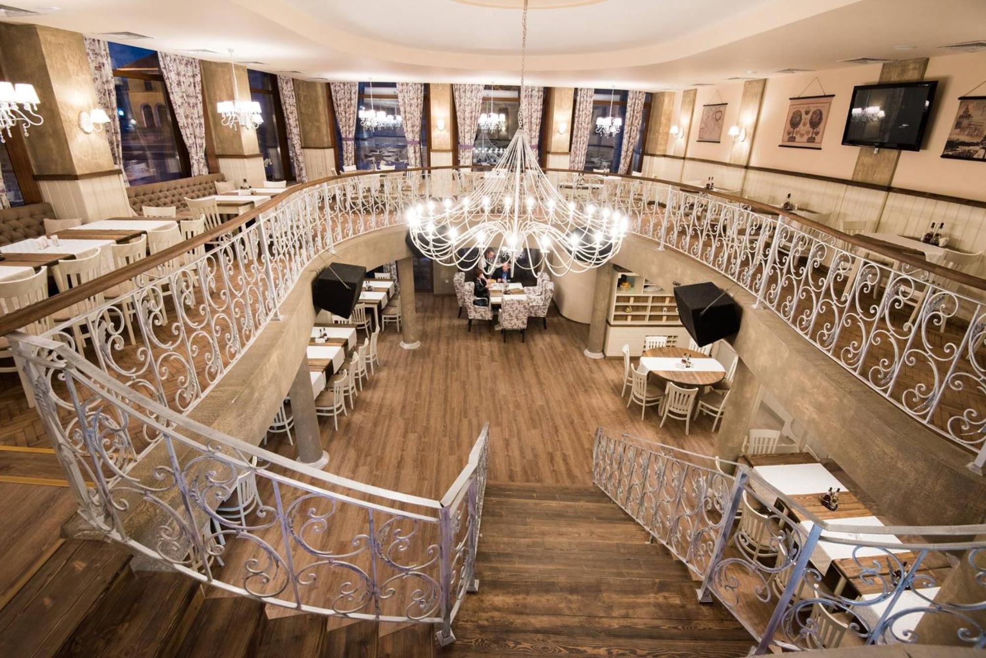 Hotel Victoria Панагюрище Екстериор снимка