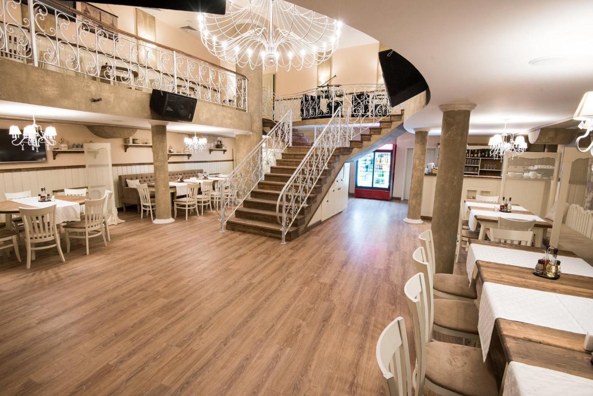 Hotel Victoria Панагюрище Екстериор снимка