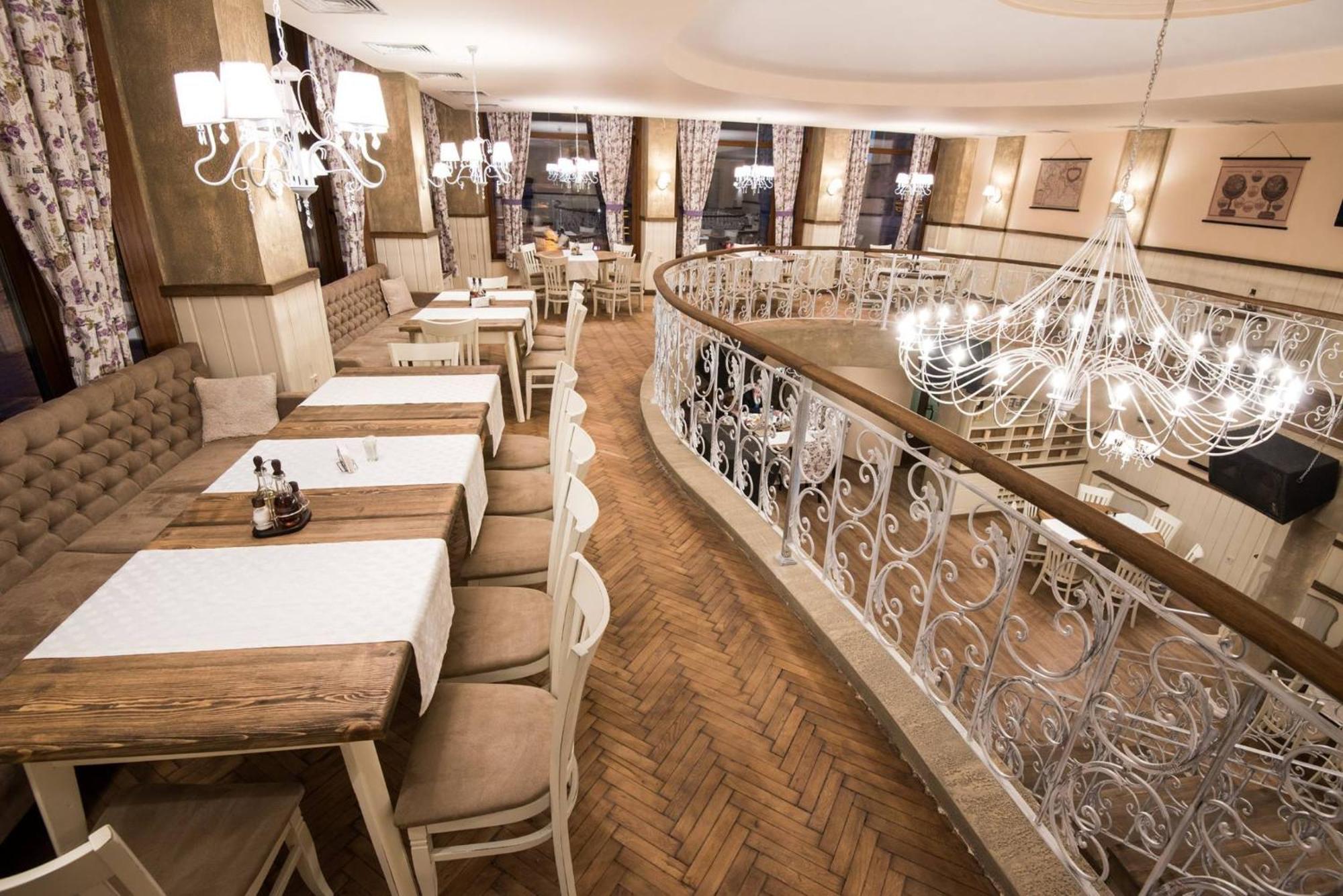 Hotel Victoria Панагюрище Екстериор снимка